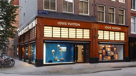 louis vuitton pc hooftstraat amsterdam openingstijden|louis vuitton in amsterdam.